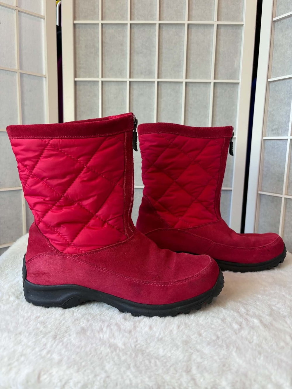 Lands' End Quilted Red Mid-Calf Winter Boots